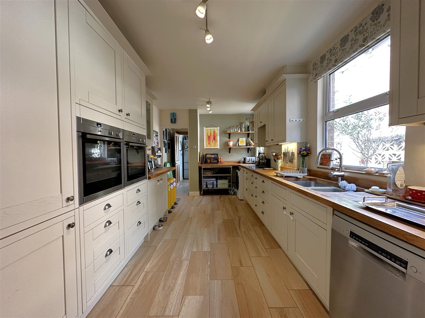 Malmesbury Road, 